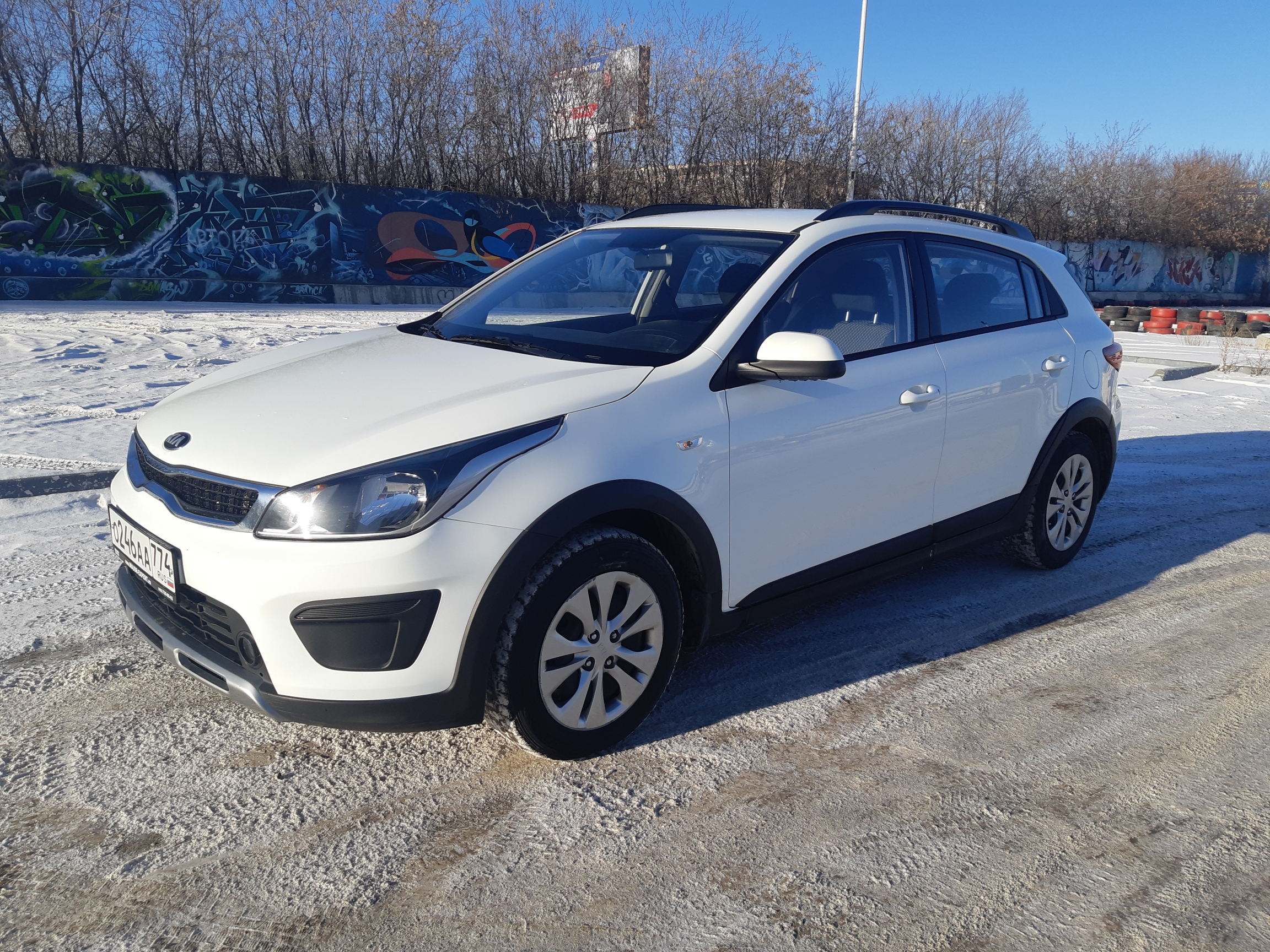 KIA RIO X-LINE /АКПП/от 2800 рублей в сутки